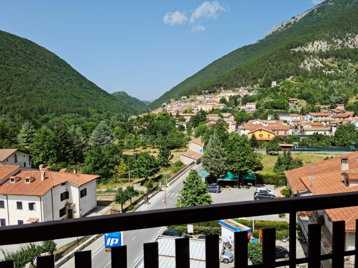 Willa Luxury Lake Villetta Barrea Zewnętrze zdjęcie